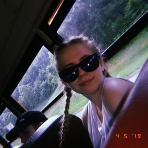 Meet your Posher, Jocelyn